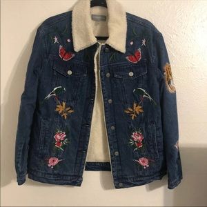 Bagatelle Jean jacket embroidered floral Sherpa